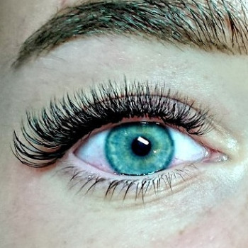 Наращивание Ресниц
                    Салон красоты The Sisters Одесса