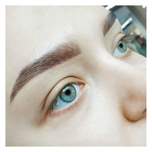 Перманент бровей татуаж перманентный макияж, фото - Студия красоты Brow & Make-Up Ezzi