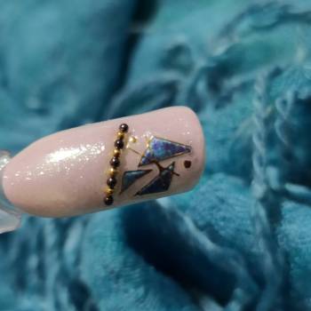 Фото из портфолио мастера Неонилла Меликиду (мастер маникюра, Киев)