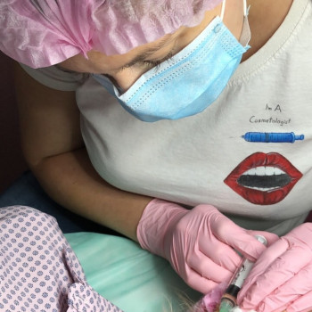 Плазмолифтинг
                    Салон краси Богиня Київ