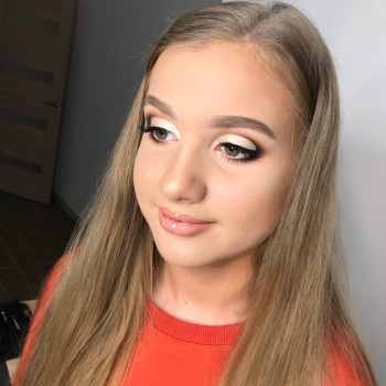 Макияж
                    Визажист Екатерина Дмитрук Чернигов