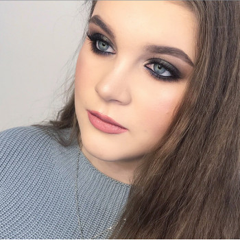 Макияж
                    Визажист Екатерина Дмитрук Чернигов