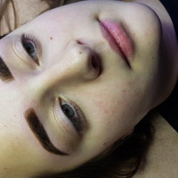 Перманентный макияж бровей
                    Бровіст Мария Пантелейчук Вінниця