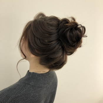 Прическа на свадьбу пучок высокий, фото - Визажист Христина Коваліско Коваліско