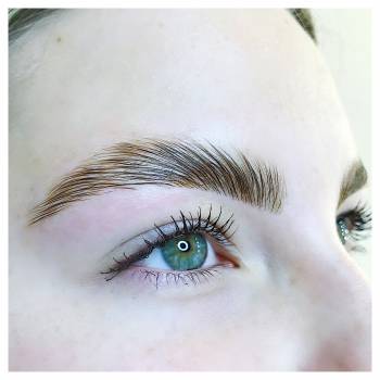 Ламинирование бровей