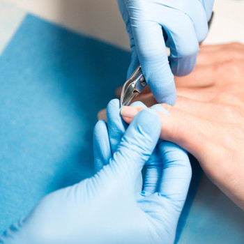 Убираем длину ногтей