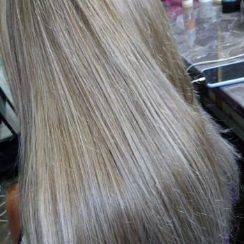 Женская стрижка
                    Перукар Александра Одеса