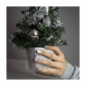 Маникюр с покрытием 