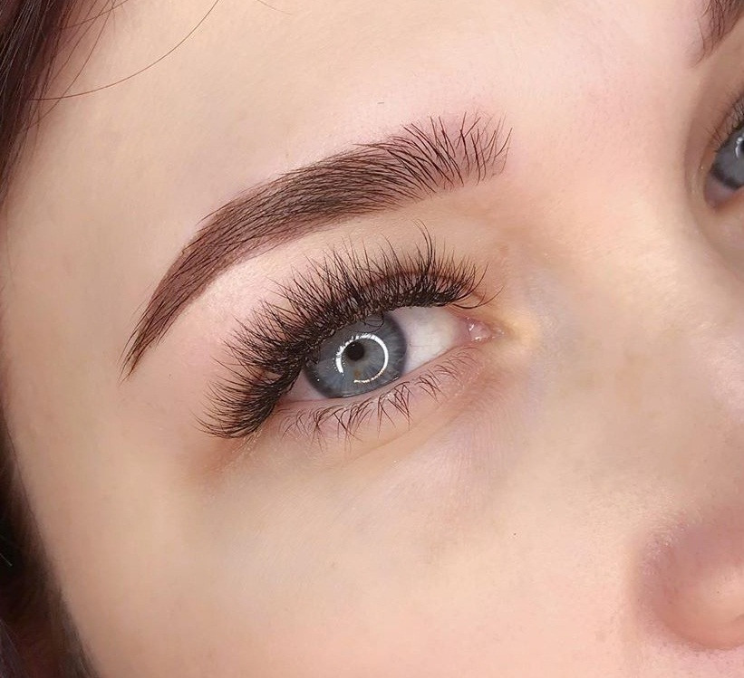 Наращивание ресниц лисичка 3д, фото - Ногтевая студия Makova Nail