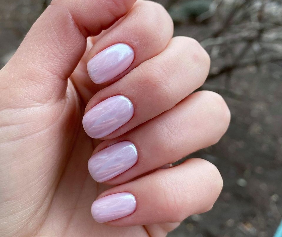 Нежный маникюр розовый светлый, фото - Ногтевая студия Terrace Nails Studio