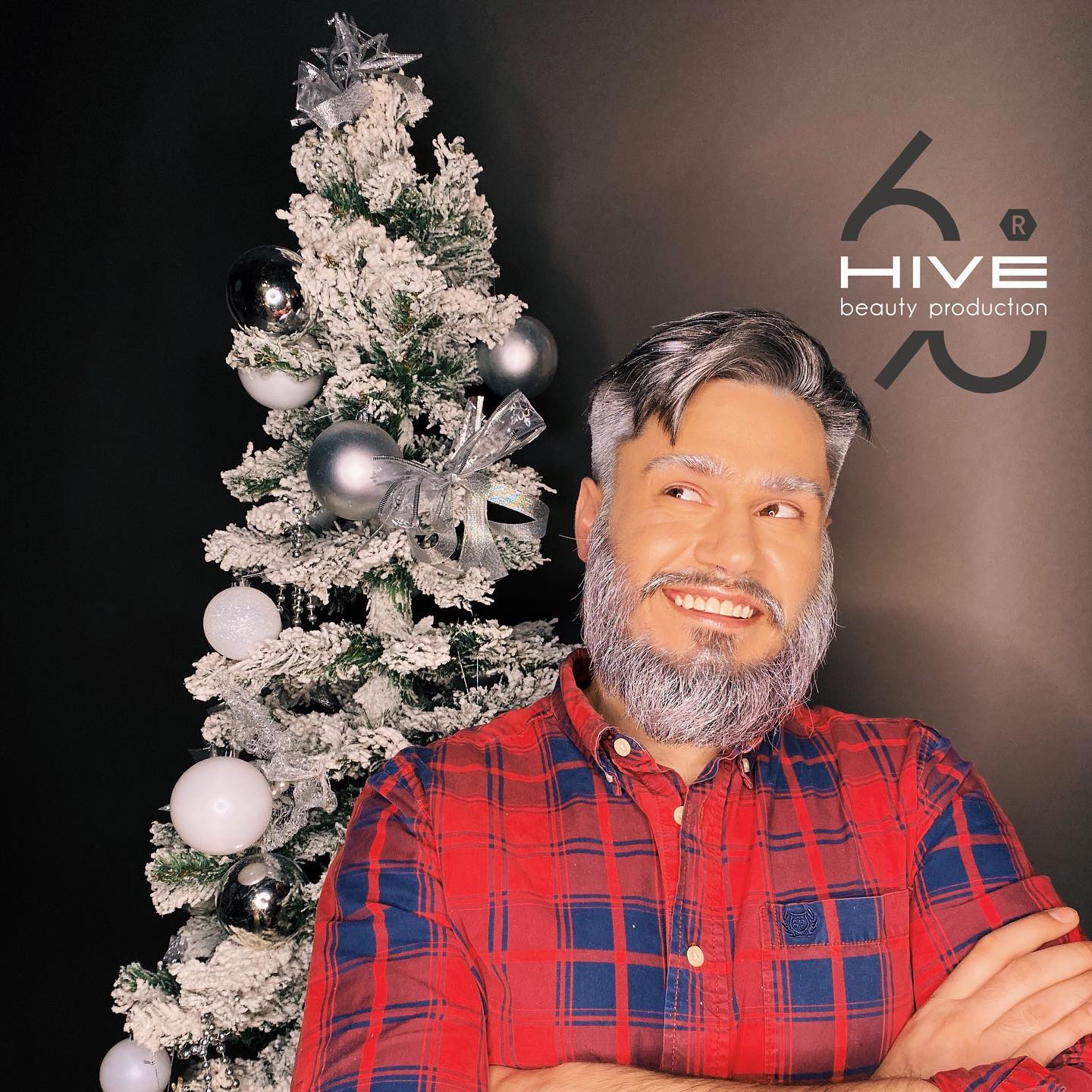 Новогодняя фотосессия в студии мужская, фото -  HIVE Beauty Production