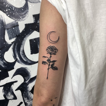 Фото с портфолио Tesla Tattoo