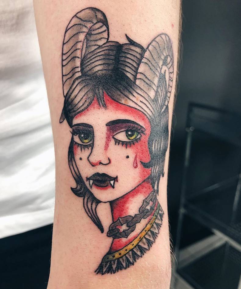 Мужские змея на предплечье, фото -  Grape Tattoo