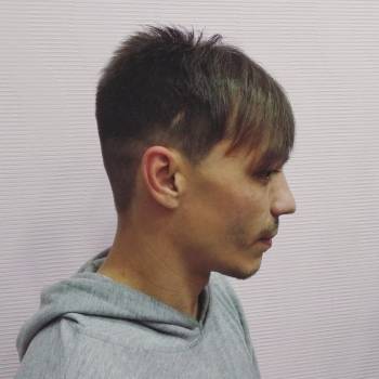 оформление бровей, наращивание ресниц