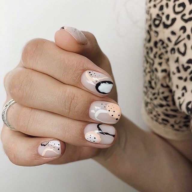 Маникюр на короткие ногти нежный нюдовый, фото - Ногтевая студия DaVydova nails studio