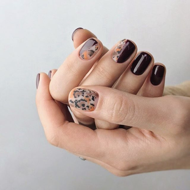 Маникюр миндаль леопардовый темный, фото - Ногтевая студия DaVydova nails studio