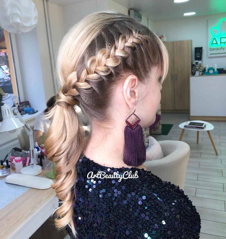Плетение волос блонд косички, фото - Студия красоты Art-beauty