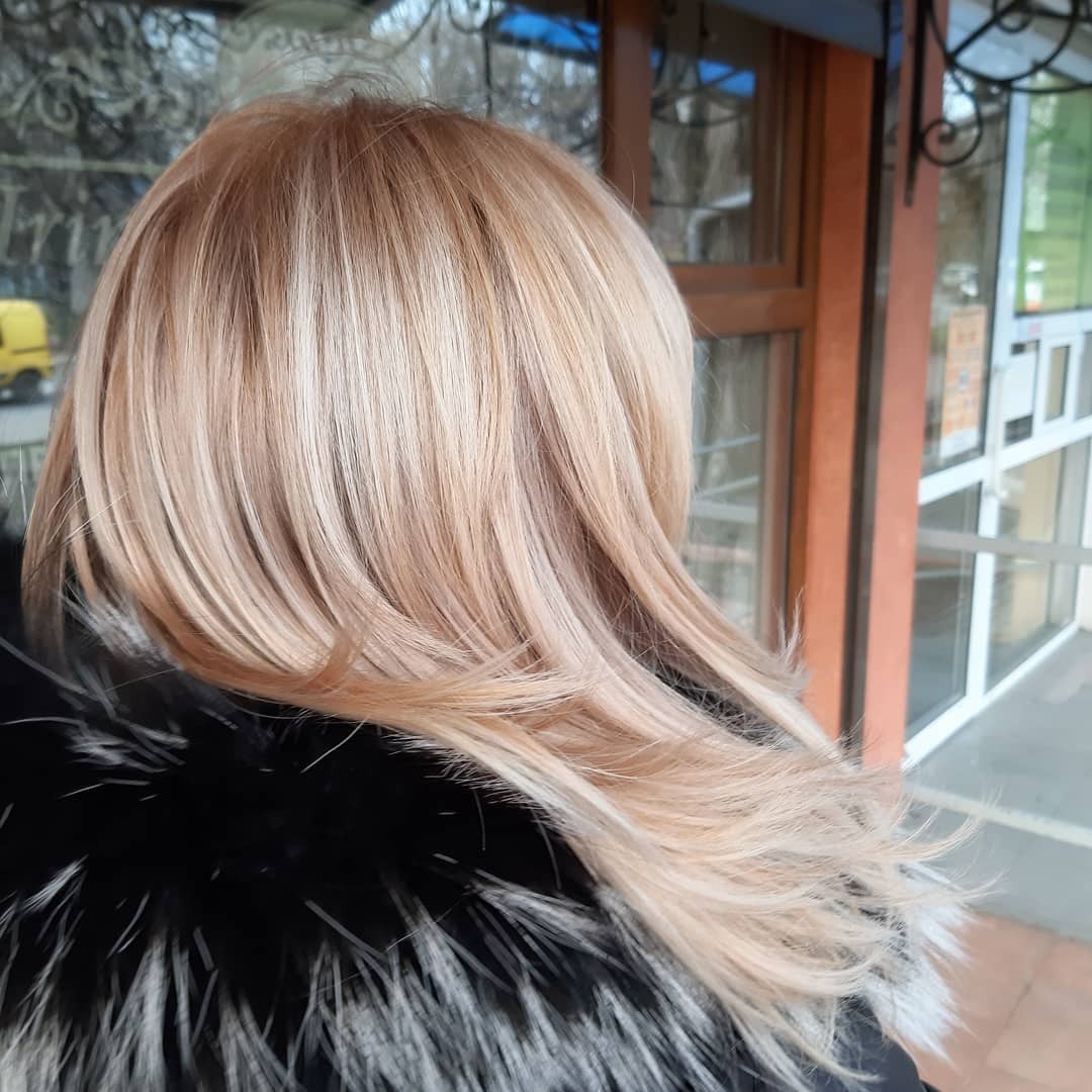 Сложное окрашивание блонд клубничный, фото - Парикмахер Яна