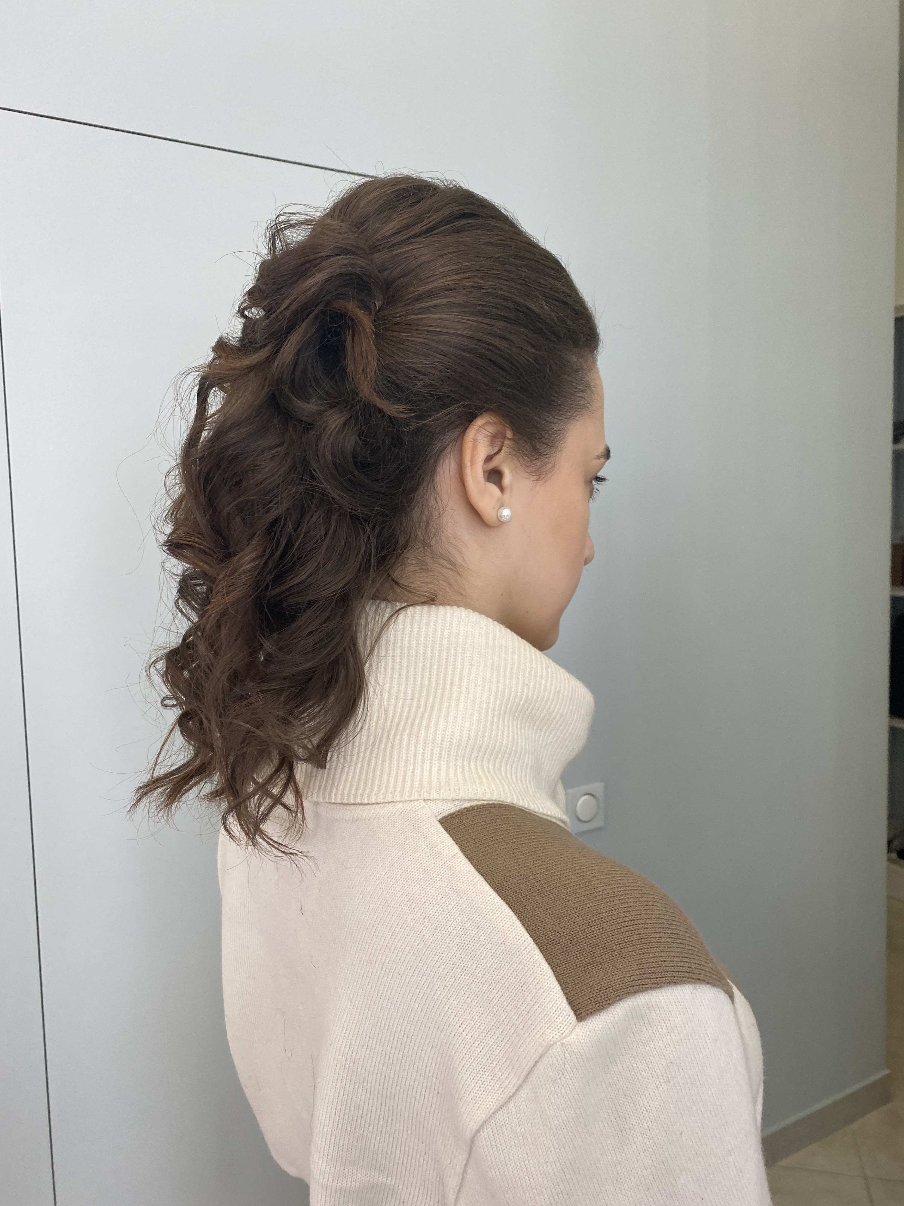Женская стрижка укладка волос локоны, фото - Студия красоты Beauty Sector