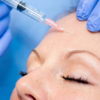 Ботулинотерапия
                    Косметологический центр Celebriti Черкассы