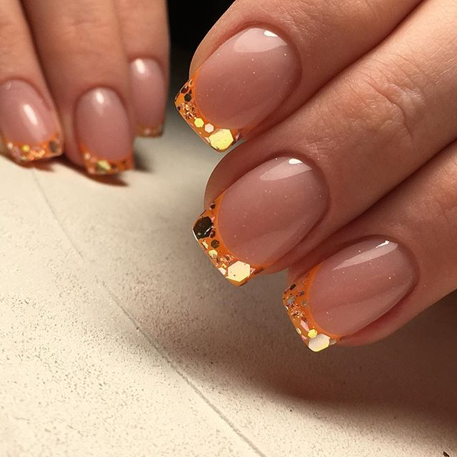 Французький манікюр з блискітками помаранчевий, фото -  Art-Nail Olga Burlak