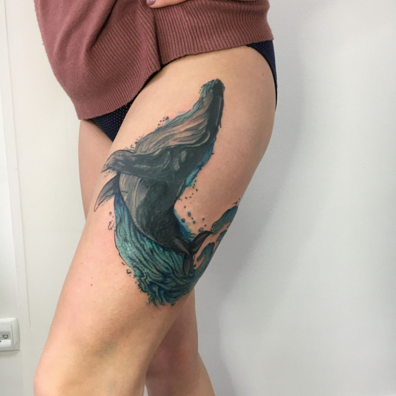 На нозі кит, фото - Тату салон Black Ink Tattoo Studio