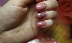 Аппаратный маникюр Майстер манікюру Инна Земелько Дніпро