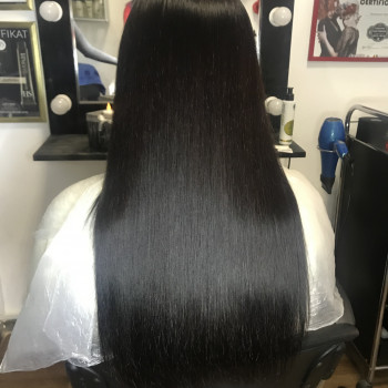 Лечение (реконструкция) волос
                    Парикмахер-модельер Наталья Запорожье