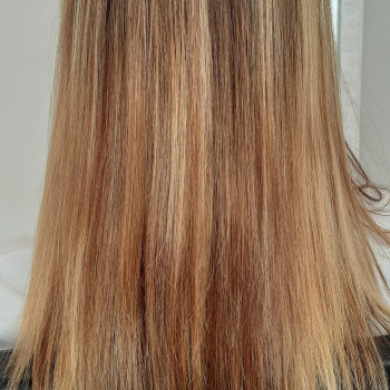 Итальянское наращивание волос стандарт
                    Парикмахер Александра Одесса