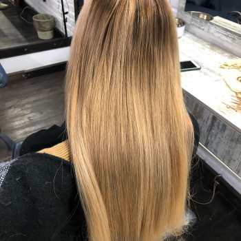 Наращивание волос
                    Салон красоты Infinity Днепр