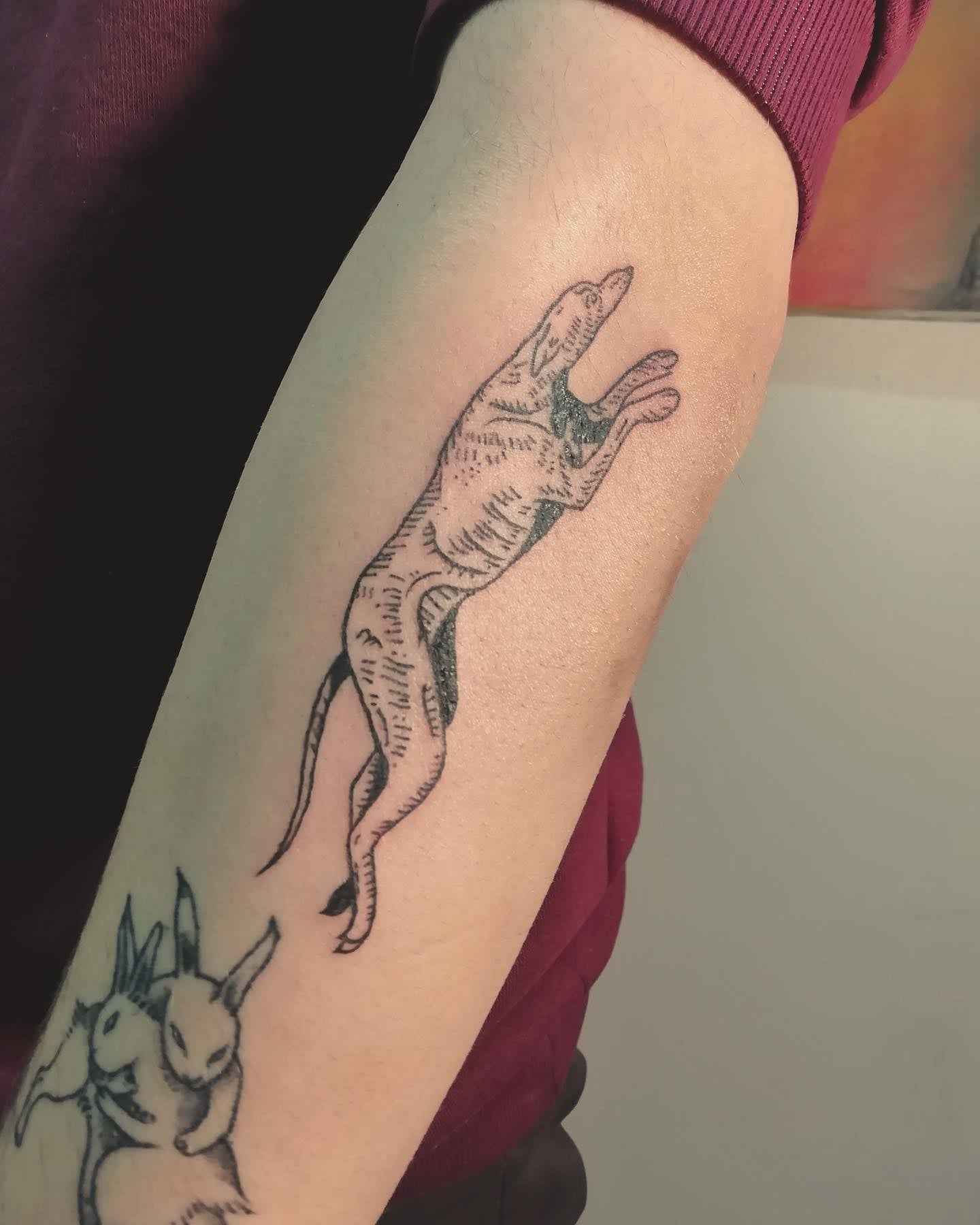Для хлопців на передпліччі чорно-білі, фото - Студія татужу Elf Tattoo