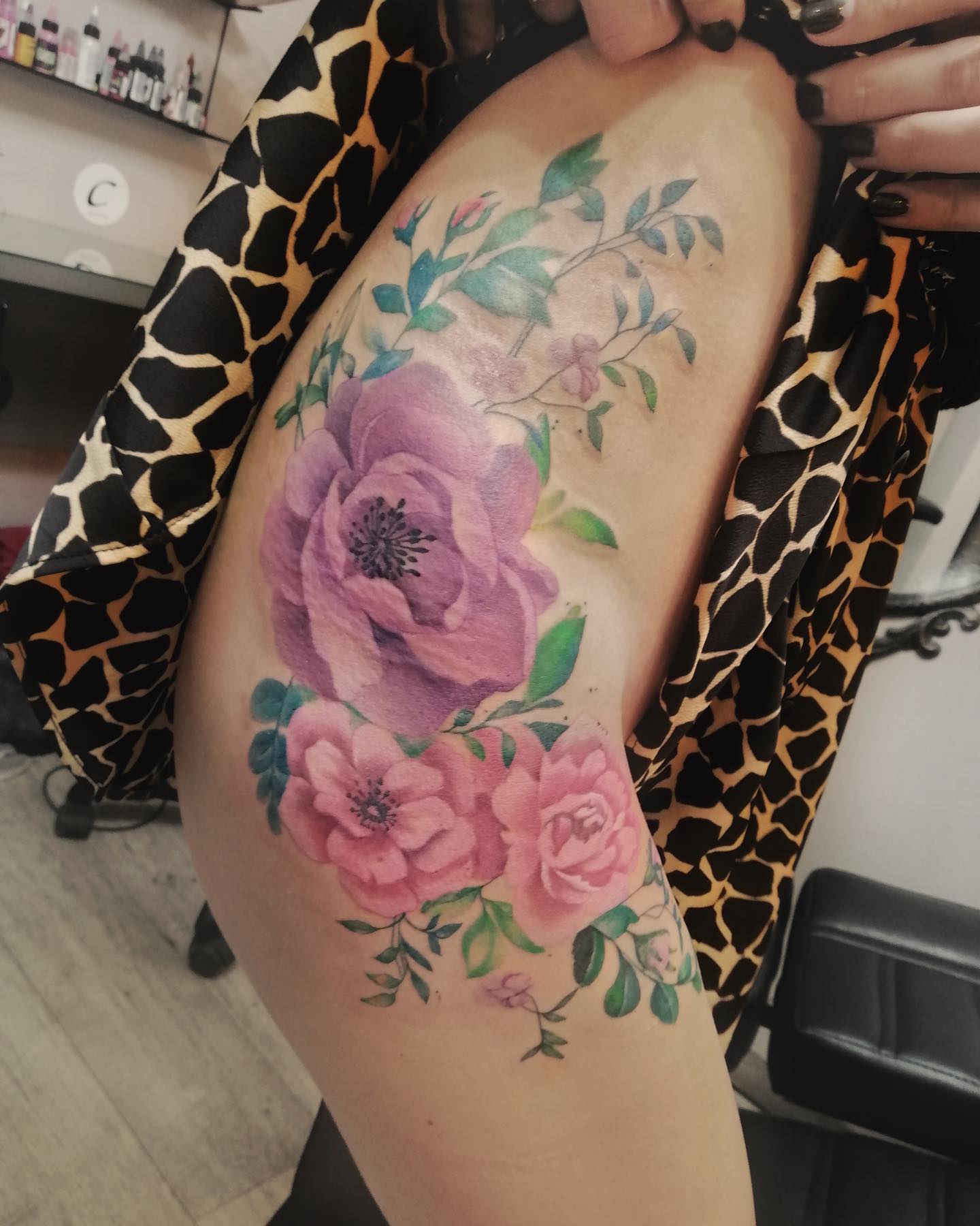 Для дівчат троянда кольорові, фото - Студія татужу Elf Tattoo