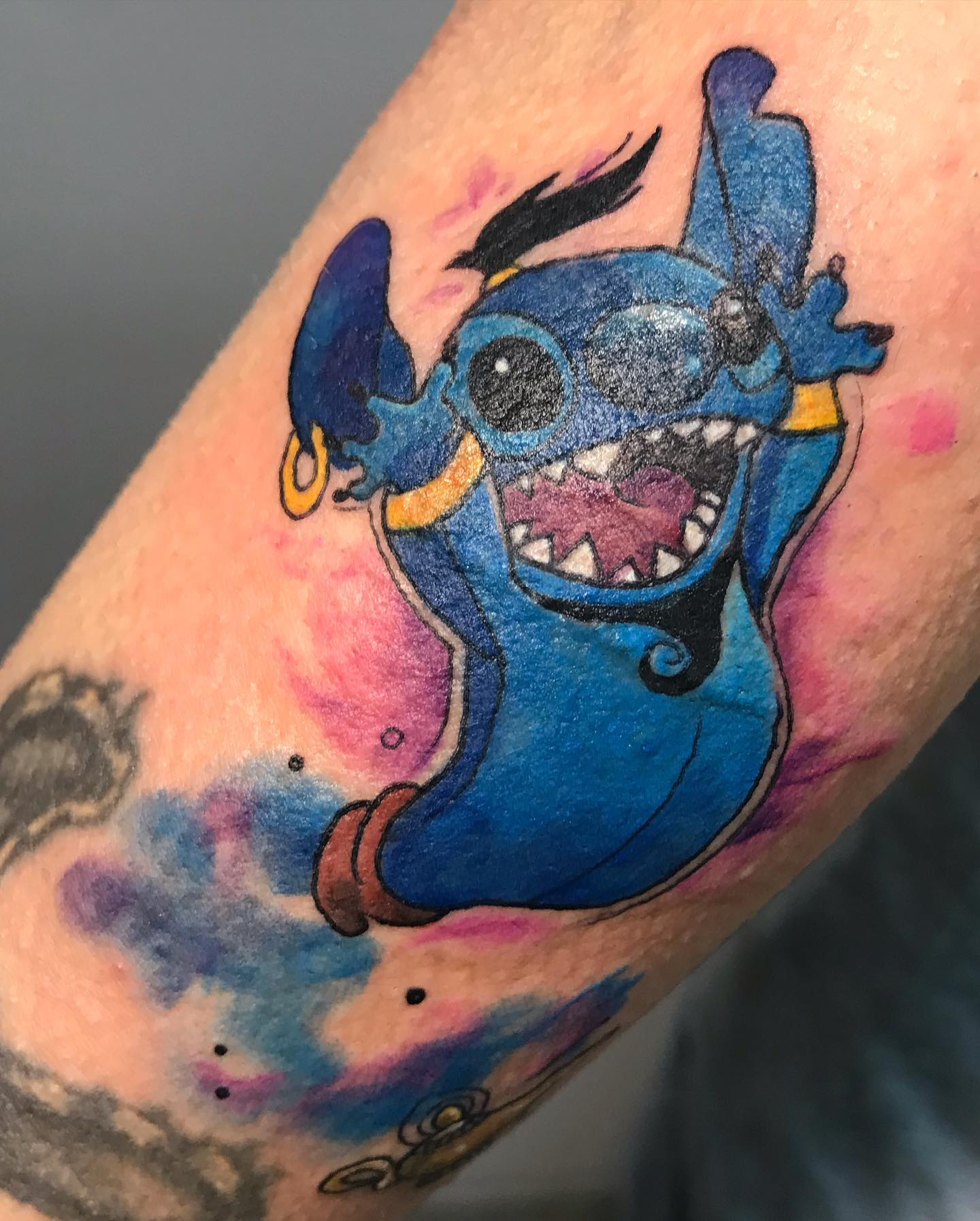 Мужские на предплечье цветные, фото - Студия татуажа Elf Tattoo