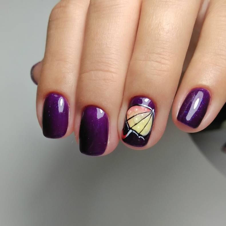 Манікюр з малюнком на квадратні нігті фіолетовий, фото -  European Nail School Garaeva Olga