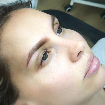 Перманентный макияж у Анны Корж
                    Студия татуажа Perfect Style Киев