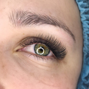 Наращивание ресниц
                    Лешмейкер Елена Радыш Киев