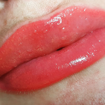 Акварельные губы
                    Мастер перманентного макияжа Ольга Зорина Харьков