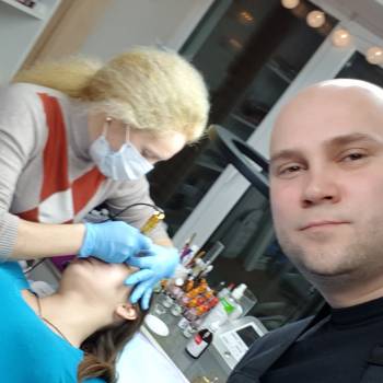 Навчання, фото - Майстер перманентного макіяжу Игорь Чугунов