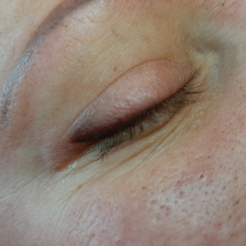 Стрелка
                    Майстер перманентного макіяжу Галина Київ