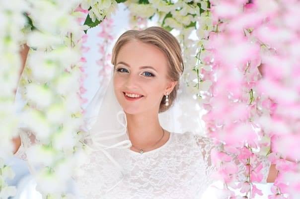 Весільна фотосесія у сукні жіночна, фото - Візажист Ольга Крупская