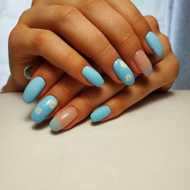 Манікюр з малюнком матовий омбре, фото - Нігтьова студія M&D Nails