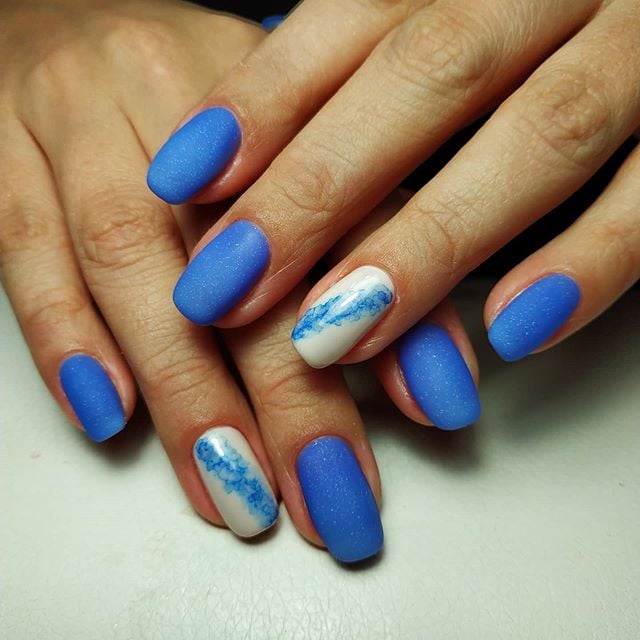 Манікюр з малюнком синій матовий, фото - Нігтьова студія M&D Nails