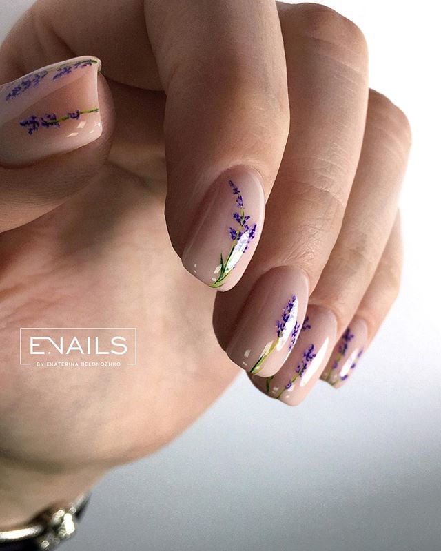 Ніжний манікюр нюдовий у пастельних тонах, фото - Нігтьова студія E.Nails