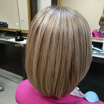 Окрашивание волос все виды
                    Салон красоты Garmoniya Ирпень