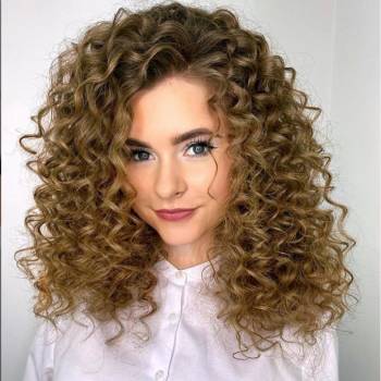 Нова любов до таких хвостів???? Зручно, стильно і так красив