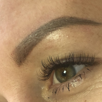 Татуаж, перманентний макіяж брів
                    Врач-косметолог Ірина Львов