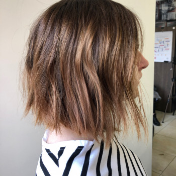 Стрижка каскад коротка жіноча боб-каре, фото -  Юлія Деркач