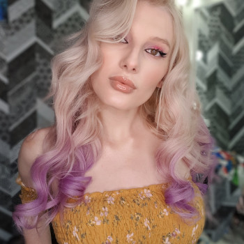 Свадебный макияж (ресницы входят)
                    Візажист Лилия Київ