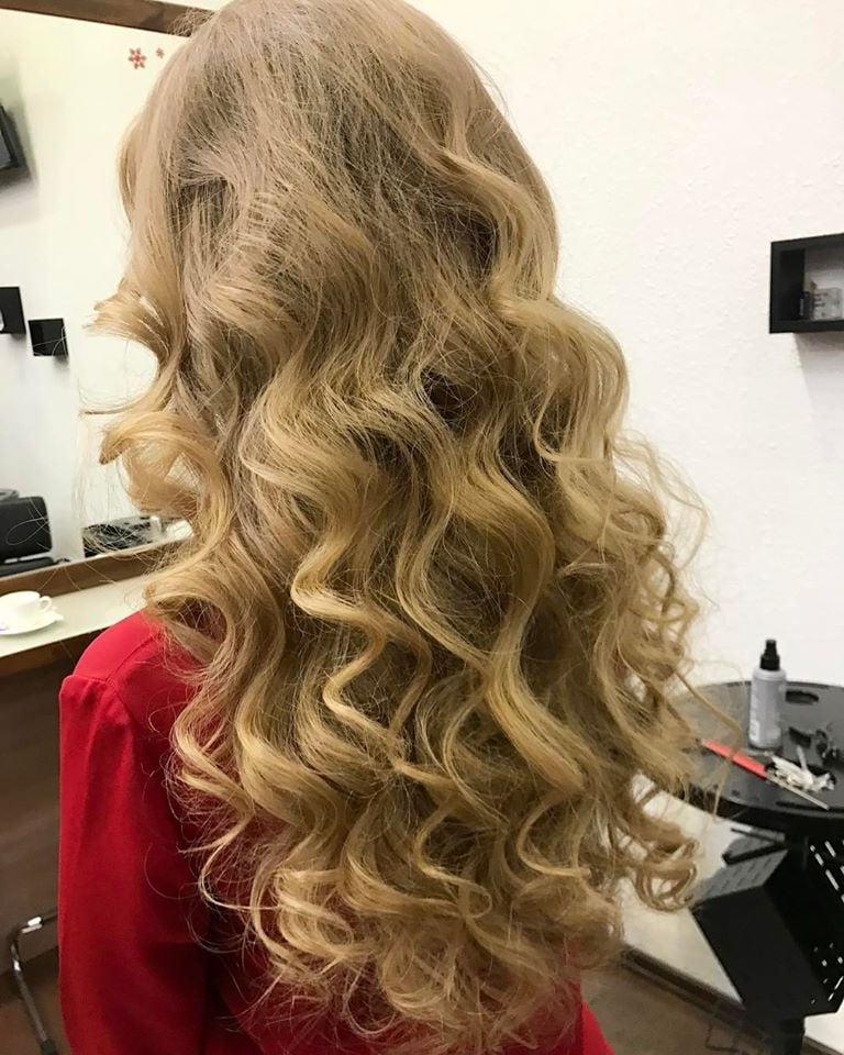 Стрижка на длинные волосы женская укладка волос, фото -  HairDesing