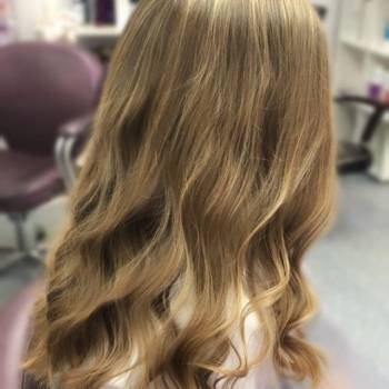 укладка волосся, жіноча зачіска